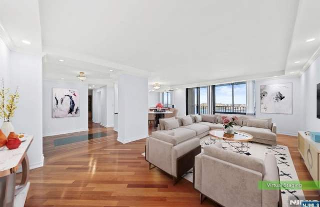 200 Winston Drive 2005 photos photos