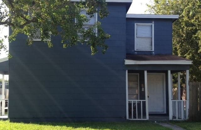1209 Hunter - 1209 Hunter Drive, Texas City, TX 77590