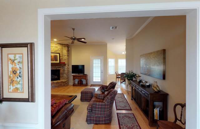 3637 Grandview Dr Gallery 3