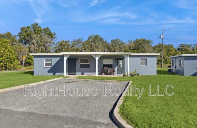 1086 Hibiscus Ct - 1086 Hibiscus Court, Tavares, FL 32778 1086 Hibiscus Ct - 1086 Hibiscus Court, Tavares, FL 32778