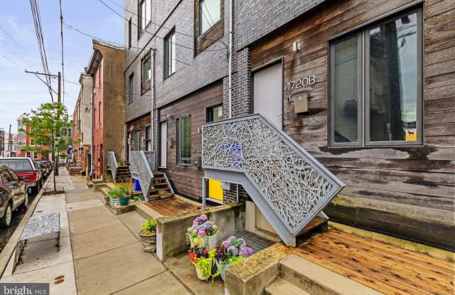 1720-00 FOLSOM Street Gallery 3