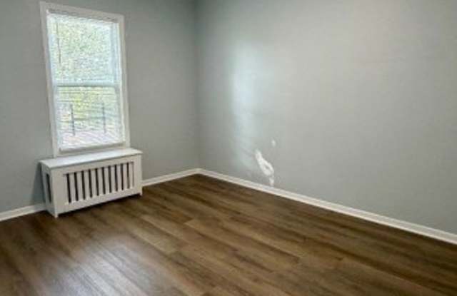 423 River St Gallery 3