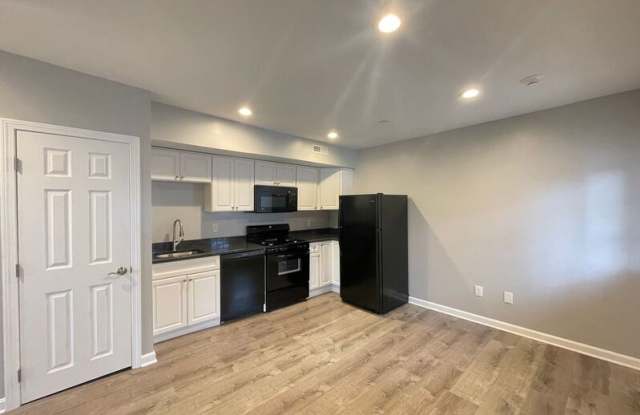 374 Amory St. - 374 Amory Street, Manchester, NH 03102