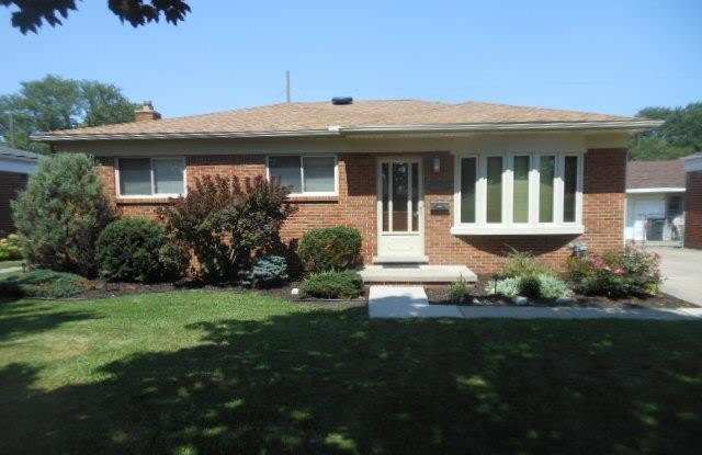 19725 SUSSEX Street photos photos