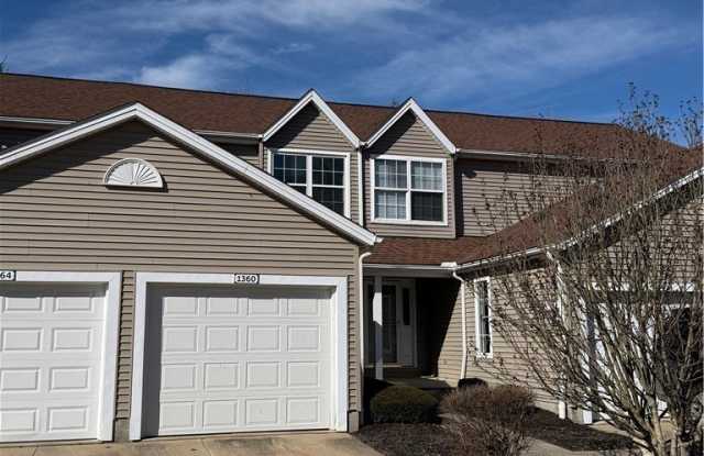 1360 Meadow Run photos photos