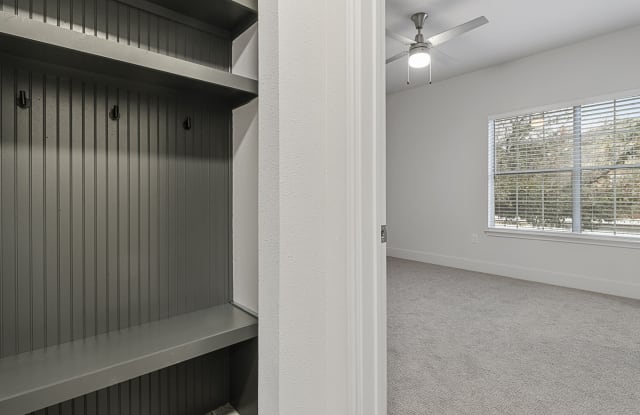 Sullivan Gallery 2