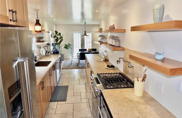 89 Rivo Alto Canal - 89 Rivo Alto Canal, Long Beach, CA 90803