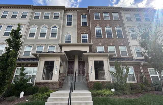 9718 Vang Dr - 9718 Vang Drive, Lanham, MD 20706