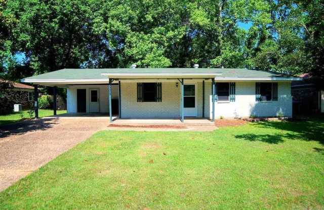 4505 Timberland Drive photos photos