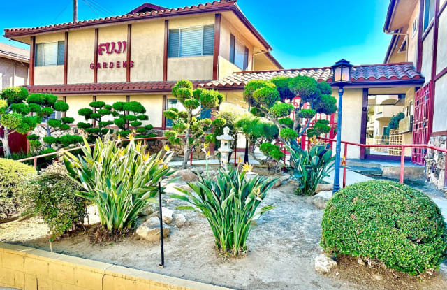 540 Evergreen Street Unit 14 - 540 Evergreen Street, Inglewood, CA 90302