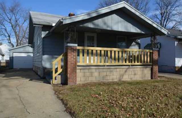 2 bedroom, 1 bath 1312 E. Logan St. photos photos