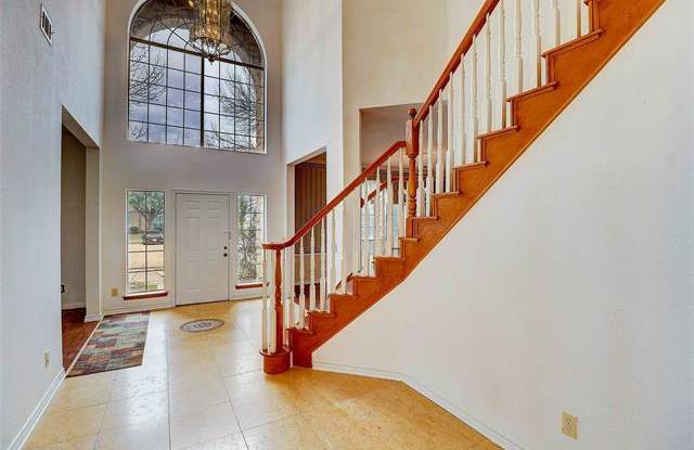 6412 Pavillion Court Gallery 4