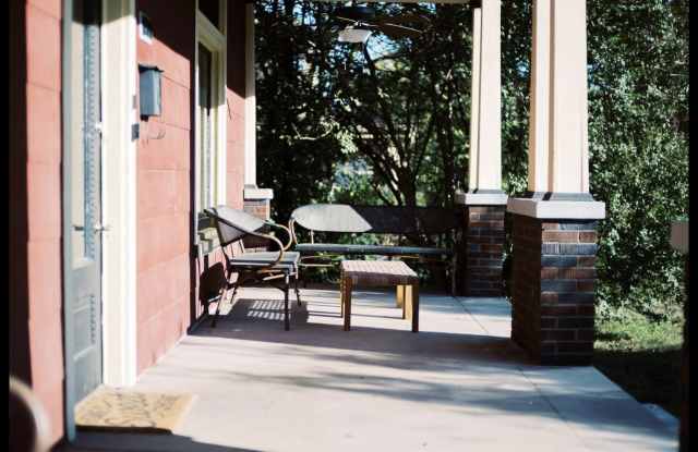 1000 Stainback Ave Gallery 3