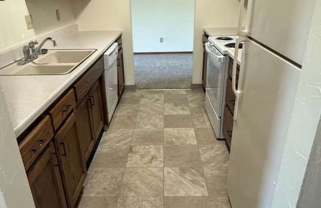 River Park Terrace Apartments Gallery 3