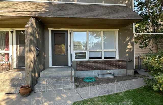 919 1st Ave SW photos photos
