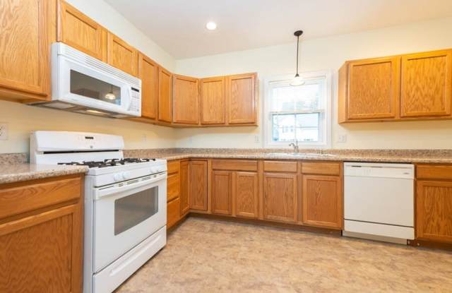 26 Mill St Gallery 2