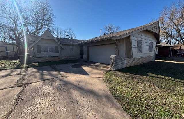 Wonderful 3 Bed 1.5 in Del City photos photos