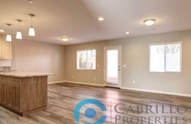3050 Julielynn Way Gallery 3