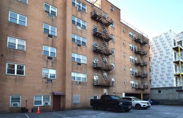 8829 JOHN F KENNEDY BLVD photos photos