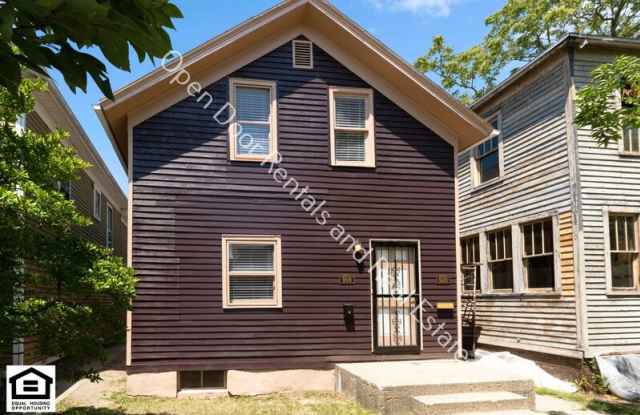918 W Jefferson Blvd photos photos