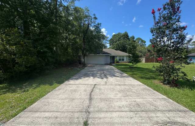Ready Now! 3/2 Single Family Home w/ Fenced Yard in Starke, FL! photos photos