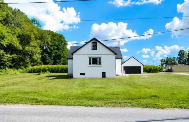 Charming Rental in Honey Brook, PA photos photos
