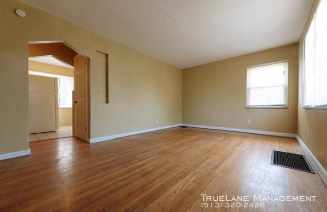 5277 Leona Drive Gallery 3