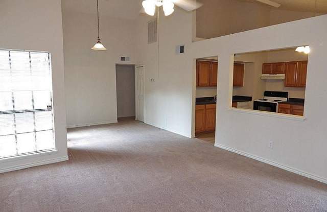 24207 Four Sixes Gallery 2