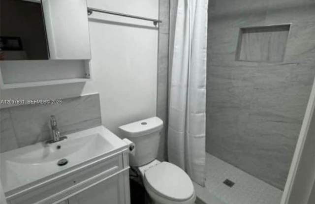 4721 Peters Rd photos photos