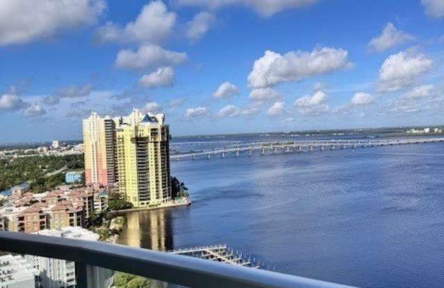 3000 Oasis Grand Boulevard unit: 2307 photos photos