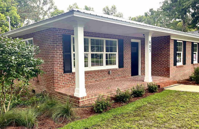 685 S Waukeenah Street unit: B - 685 South Waukeenah Street, Monticello, FL 32344