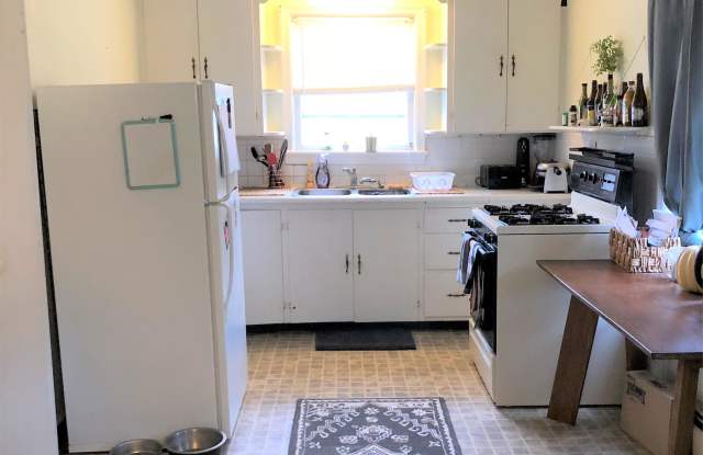 107 Elmwood Pl Gallery 4