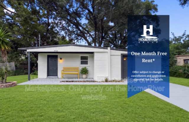 1942 Brookview Dr S Gallery 1