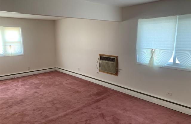 80-19 153rd Avenue Gallery 2