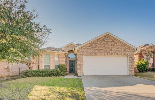 9825 Gallatin Lane - 9825 Gallatin Lane, Fort Worth, TX 76177