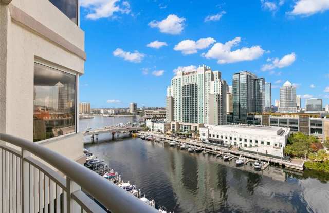 371 CHANNELSIDE WALK WAY - 371 Channelside Walk Way, Tampa, FL 33602