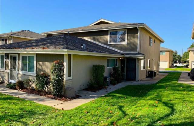3053 Knollwood photos photos
