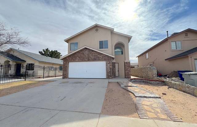 East El Paso 4bed/2.5Bath Refrig A/C w/Loft! photos photos East El Paso 4bed/2.5Bath Refrig A/C w/Loft! photos photos