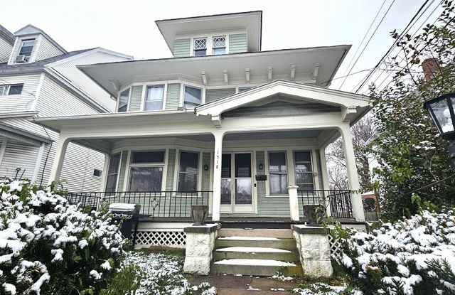 1518 Linden Street photos photos