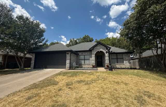 1708 Creekside Avenue Gallery 2