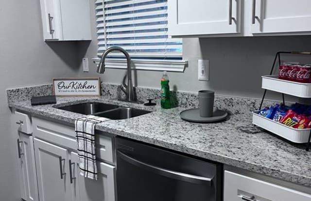 Sterling Crest photos photos