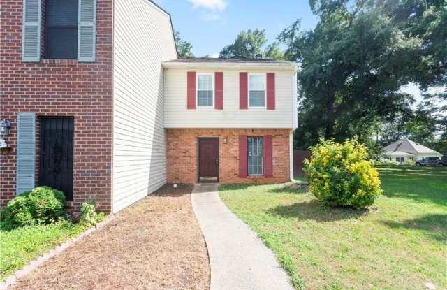 1585 Springleaf Point SE photos photos