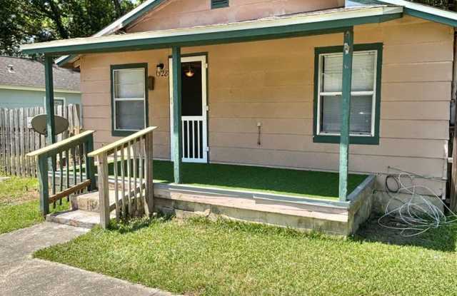 Midtown Cottage special photos photos