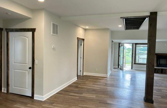 Country living at its finest! Gallery 4