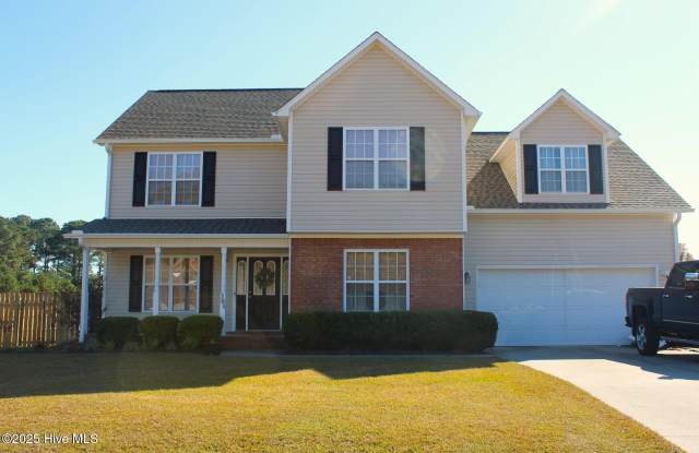 305 Trappers Road - 305 Trappers Road, Onslow County, NC 28539