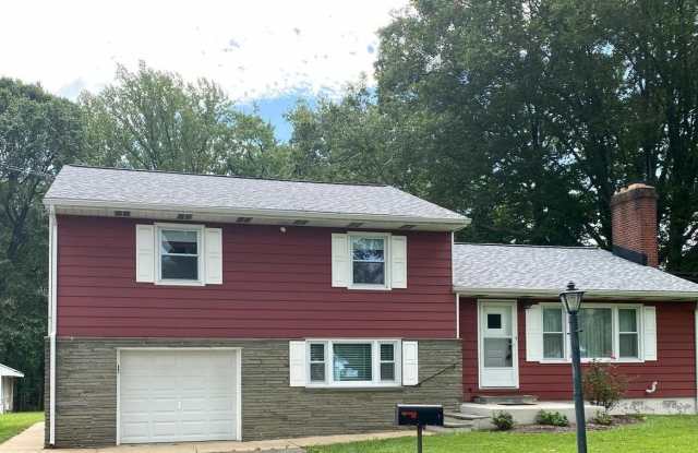 1505 MARSH RD photos photos