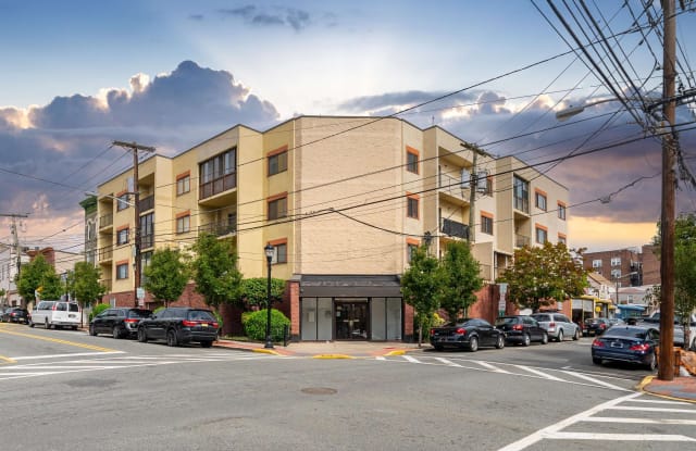 200 43RD ST - 200 43rd St, Union City, NJ 07087