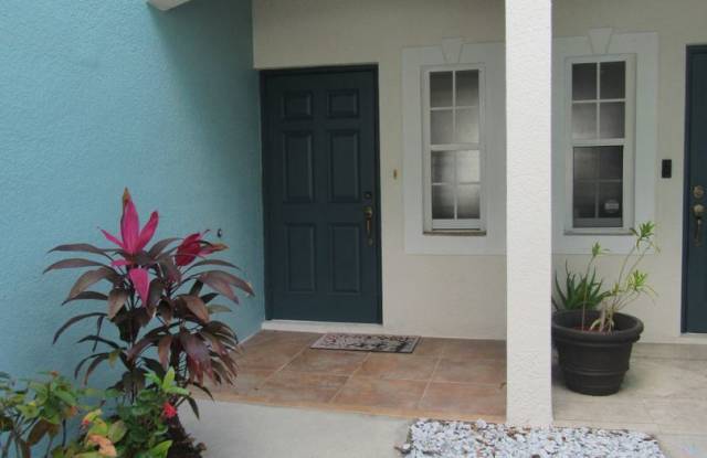 3650 Pine Oak Circle, 106 Gallery 2