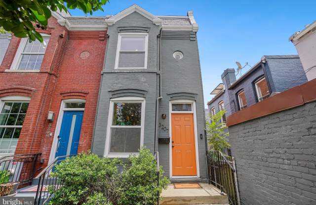 3207 SHERMAN AVENUE NW - 3207 Sherman Avenue Northwest, Washington, DC 20010