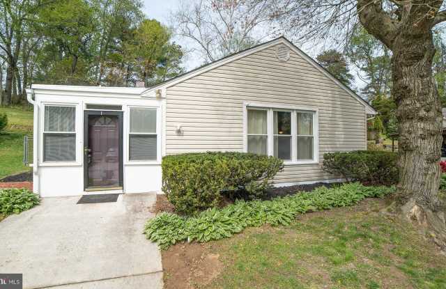1324 GLENDALE ROAD - 1324 Glendale Road, Towson, MD 21239